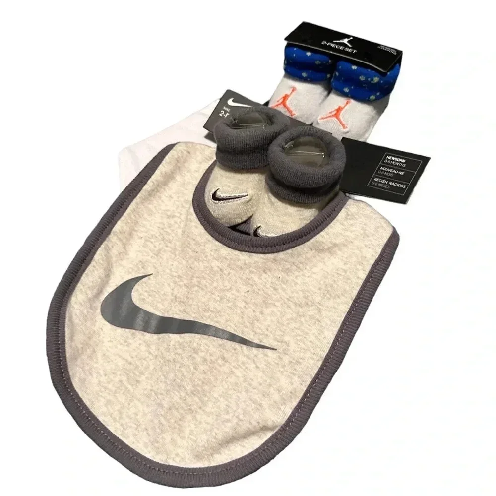 Nike Jordan Newborn Bib and Bootie Bundle
